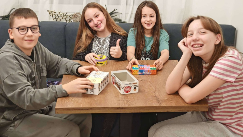 language_camp_games